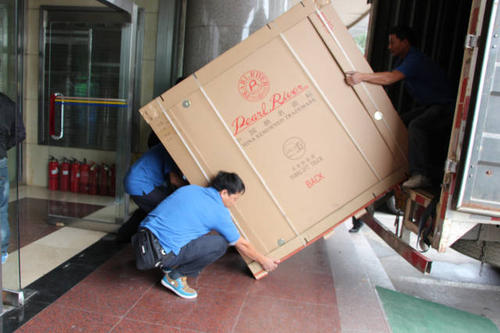 松江钢琴贵重工艺品无忧运